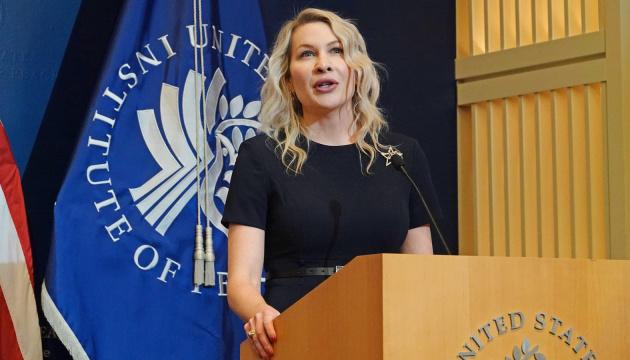 «Переговори без покарання = нові вбивства»: донька Келлога різко відреагувала на удар РФ по автобусу з шахтарями