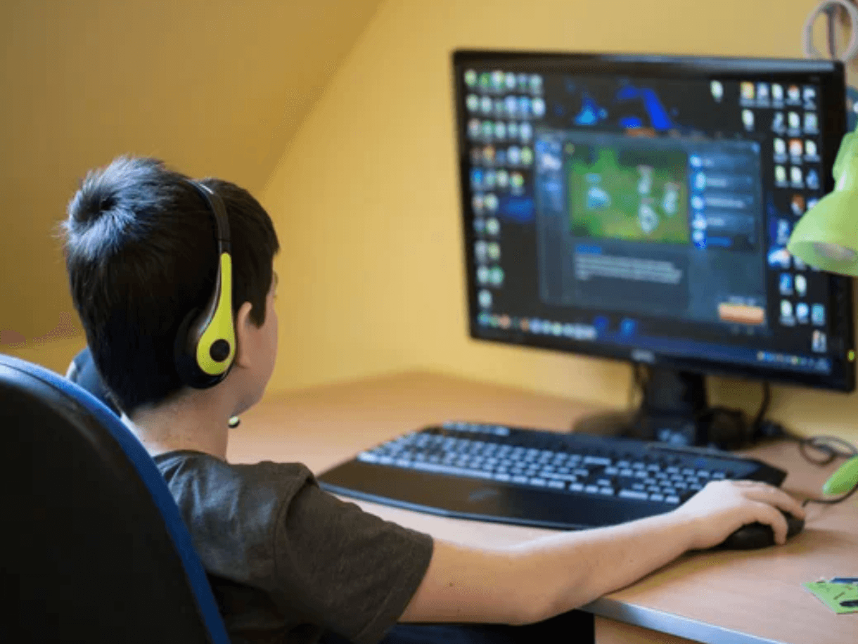 Як захистити особисту інформацію своєї дитини в Інтернеті: поради батькам