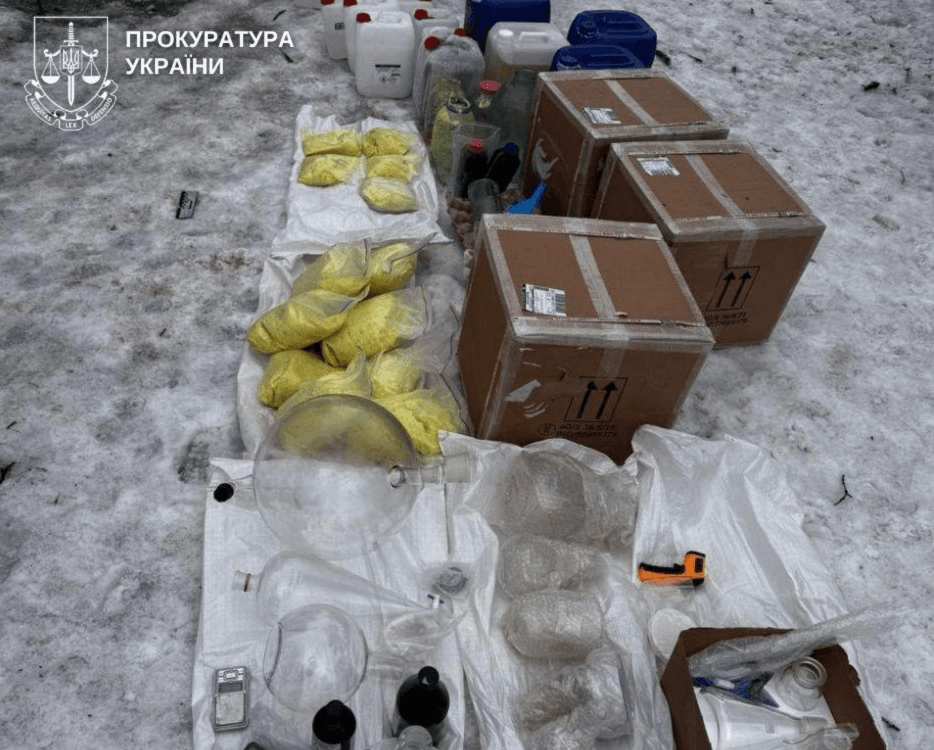 У Києві викрили ділків, які у великих масштабах збували наркотики на Київщині та Черкащині