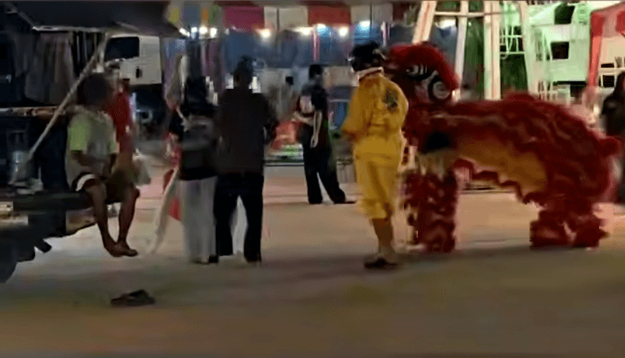 Операція «Лев»: у Таїланді поліція в костюмах аніматорів затримала крадія артефактів