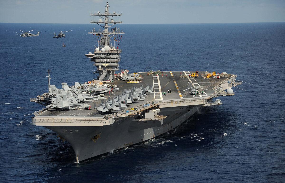 Французький авіаносець «Шарль де Голль» викрив свою локацію через пробіжку моряка зі Strava