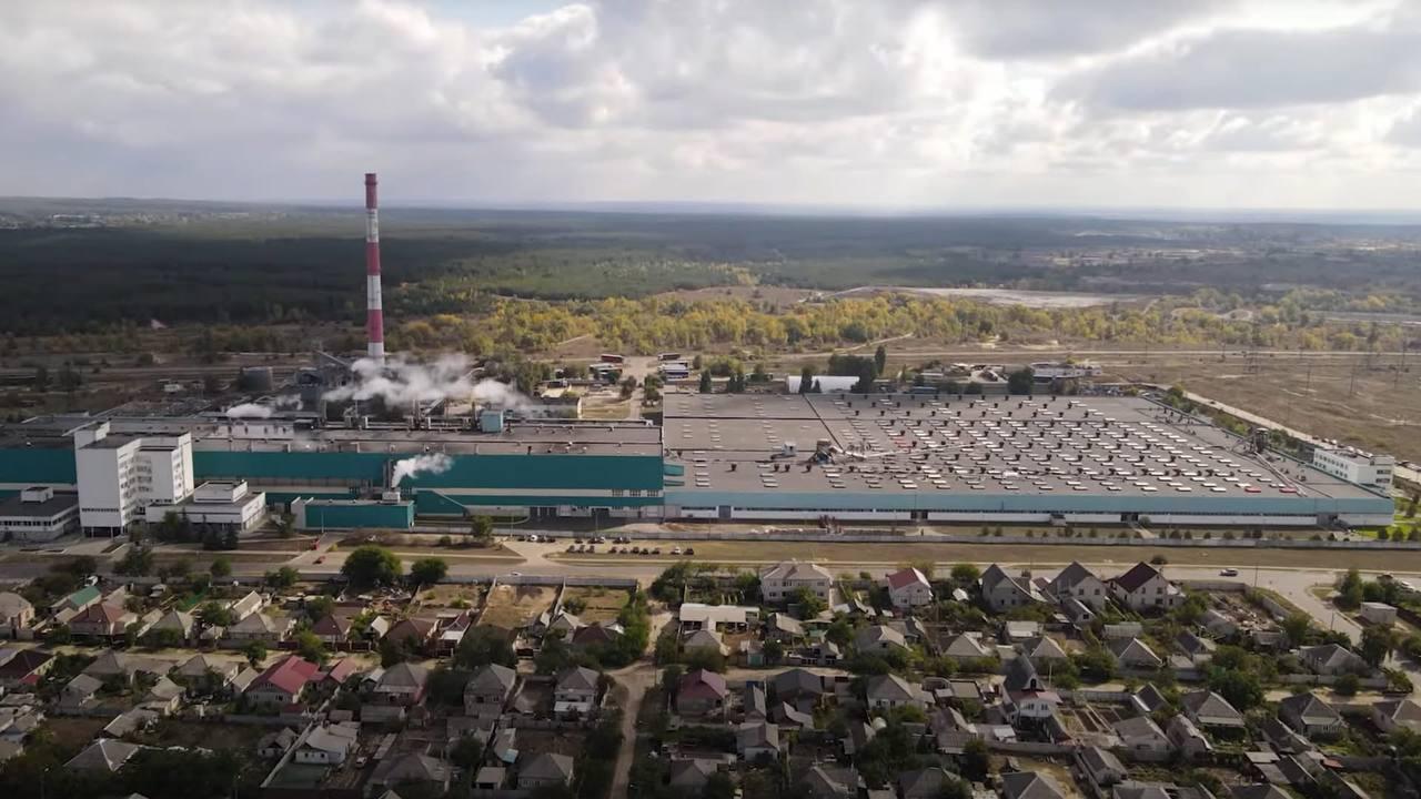 Підприємець, у якого «Укрпошта» закуповує коробки, має паспорт РФ