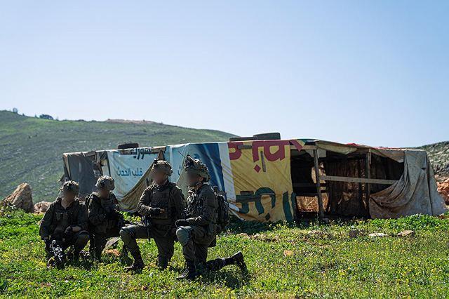 Ізраїльські військові виявили на позиціях у Південному Лівані російську зброю – фото