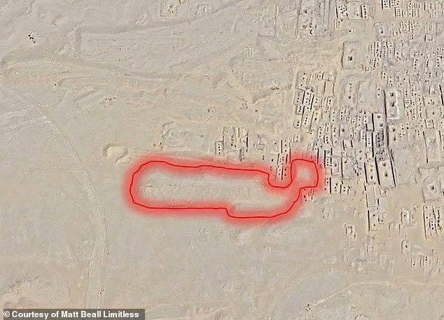 Під пісками Гізи нібито знайшли «другого Сфінкса»