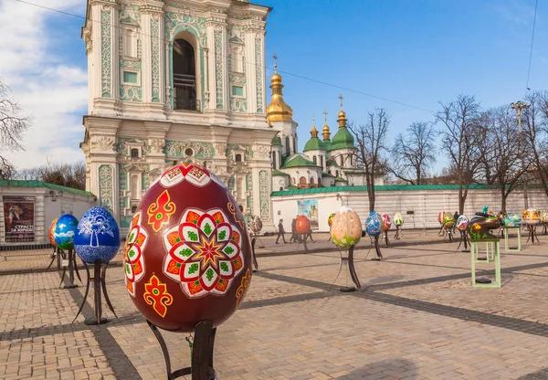 Великдень не скасовує комендантську годину та правила безпеки — що потрібно знати киянам