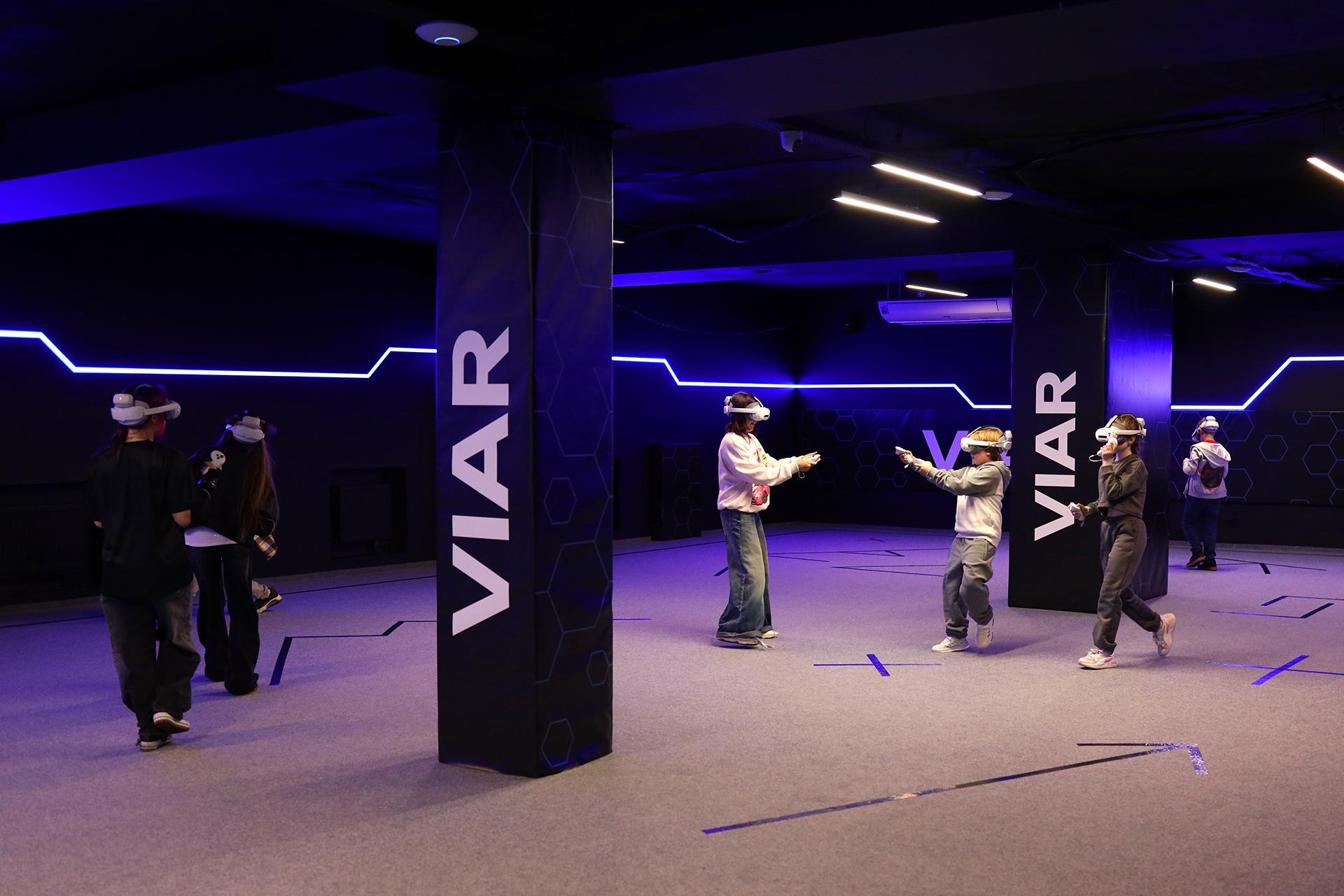 Що таке VR Arena: новий формат розваг, який замінює лазертаг і пейнтбол у 2026 році