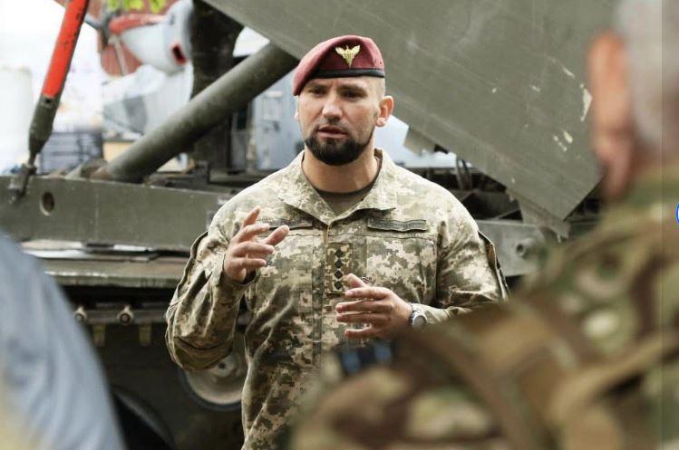 Український десантник став найкращим іноземним слухачем Академії оборони Великобританії