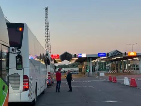 На кордоні з Польщею змінять рух автобусів через ремонт: що важливо знати
