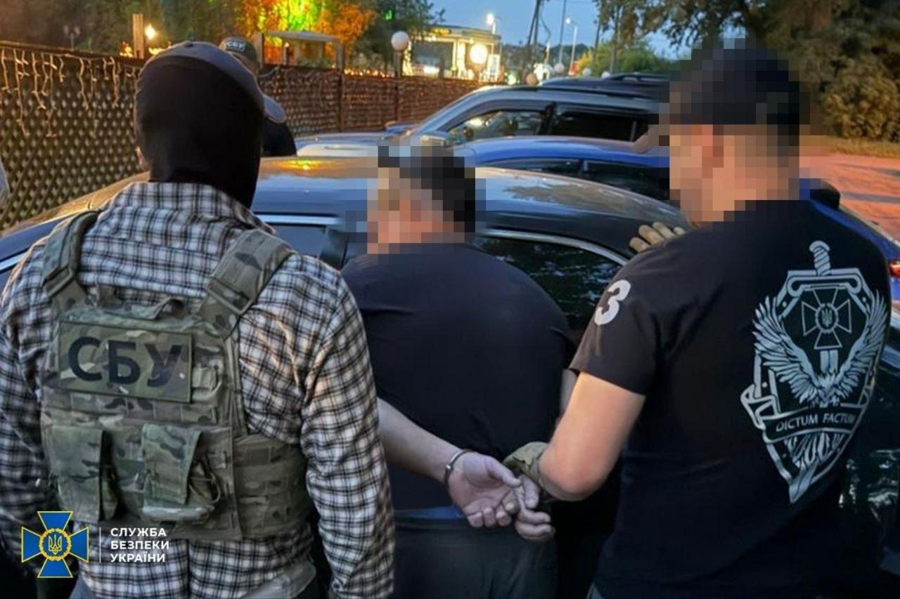 СБУ запобігла серії терактів в Україні: серед підозрюваних ексзаступник голови ДСНС