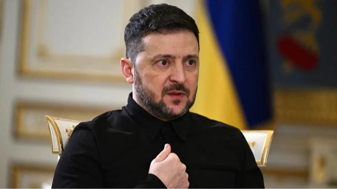 Китай передає РФ технології для дронів, здатних атакувати людей у будівлях — Зеленський