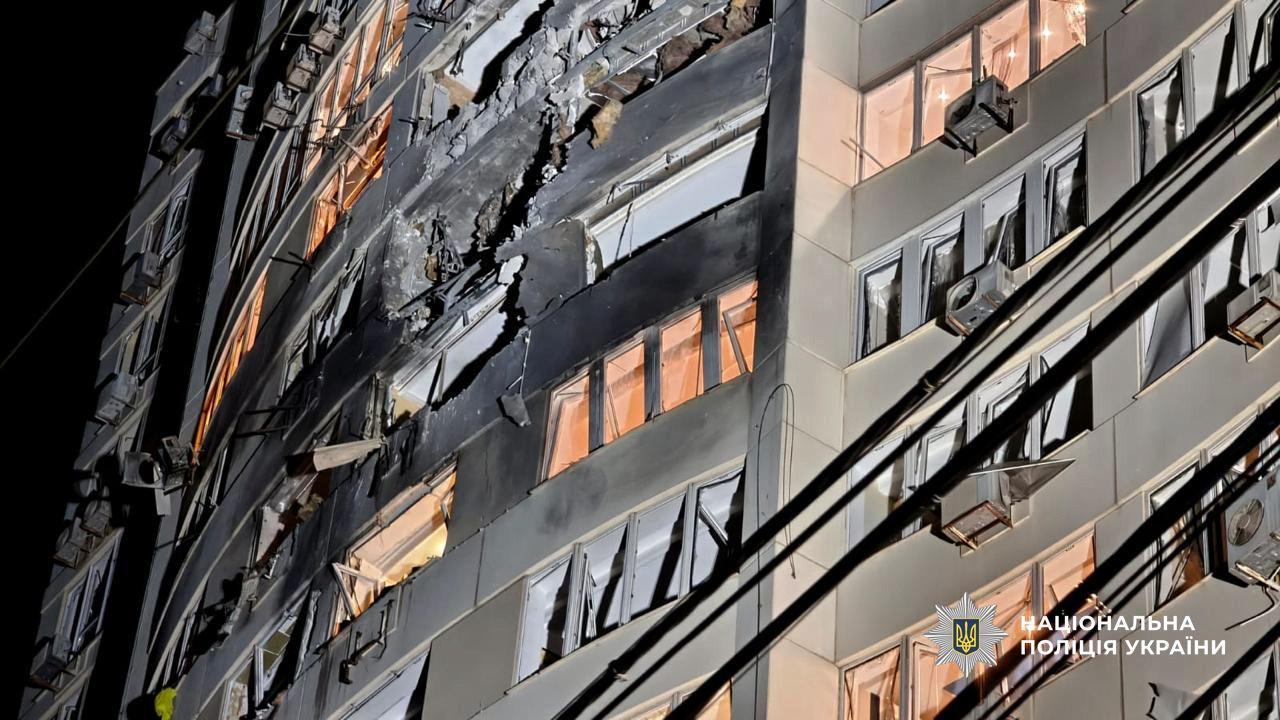 За перше півріччя в столиці обстежили 876 пошкоджених обстрілами об’єктів