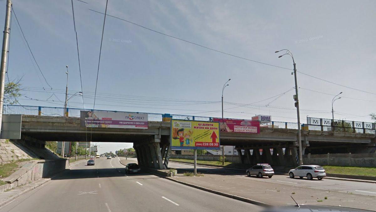 шляхопровід біля ст м дарниця