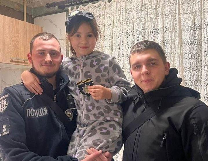 крадіжка грошей в супермаркеті